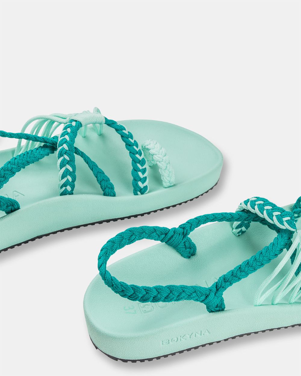 ELEVATE – Mint